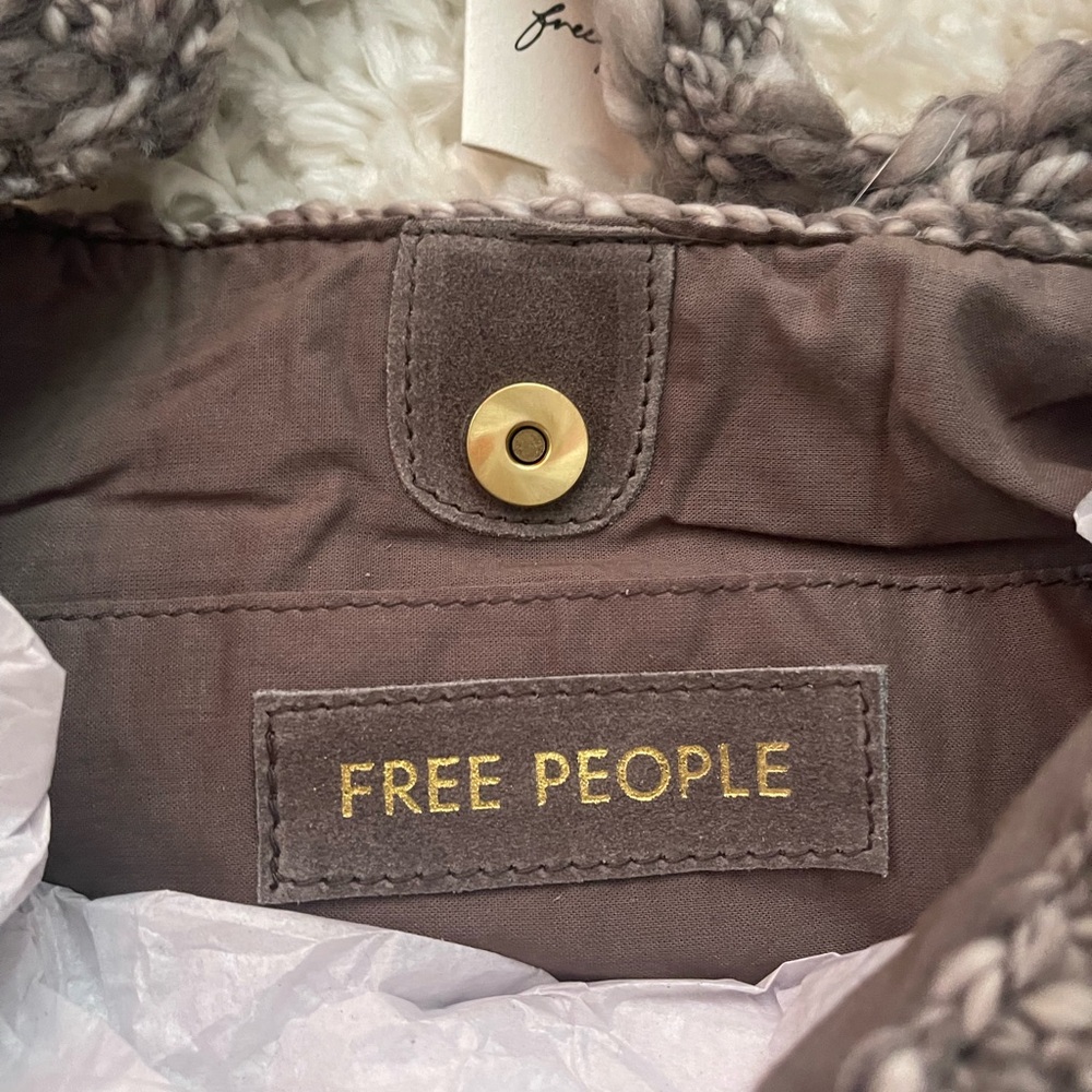 Free People Purse - Picture 3 of 6
